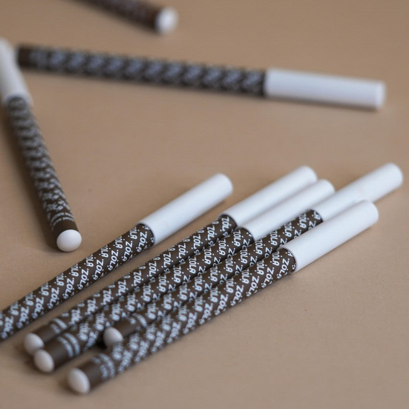 Пудровий олівець для брів ZOLA Powder Brow Pencil карамельний коричневий з теплим відтінком універсальний 1.19 г