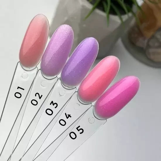 База с шиммером Saga Professional Shimmer No. 5 ярко-розовый 15 мл
