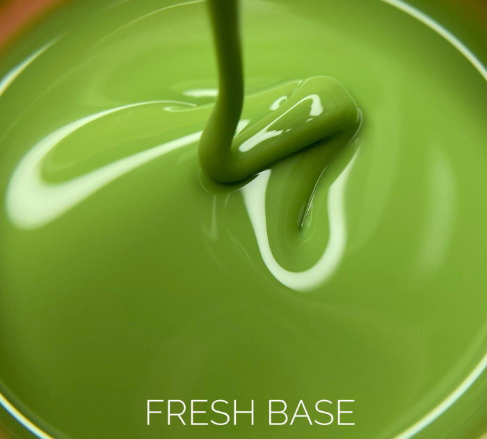 Камуфлирующая база для ногтей LunaMoon Base Fresh в свежем зеленом оттенке, 30 мл